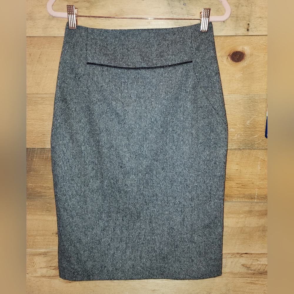 Express Gray Herringbone Pencil Skirt